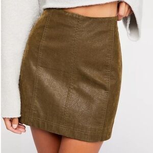 FREE PEOPLE Modern‎ Femme Vegan Suede Mini Skirt ob653588